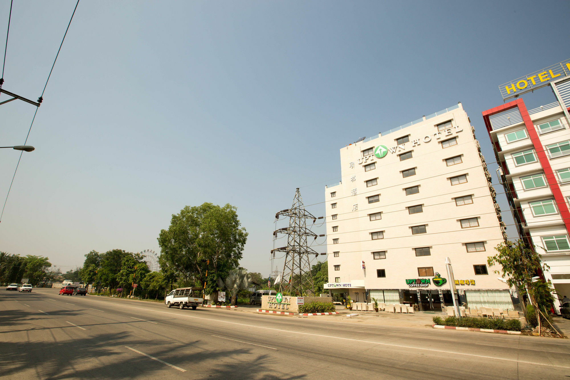 Uptown Hotel Yangon Exterior foto
